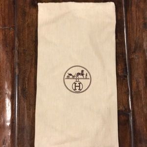 Hermes dustbag !!please confirm availability!!